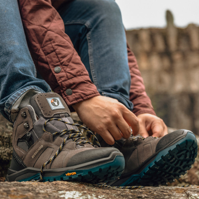 BOTA DE MONTAÑA DE PIEL BERRENDO 1444 PARA HOMBRE
