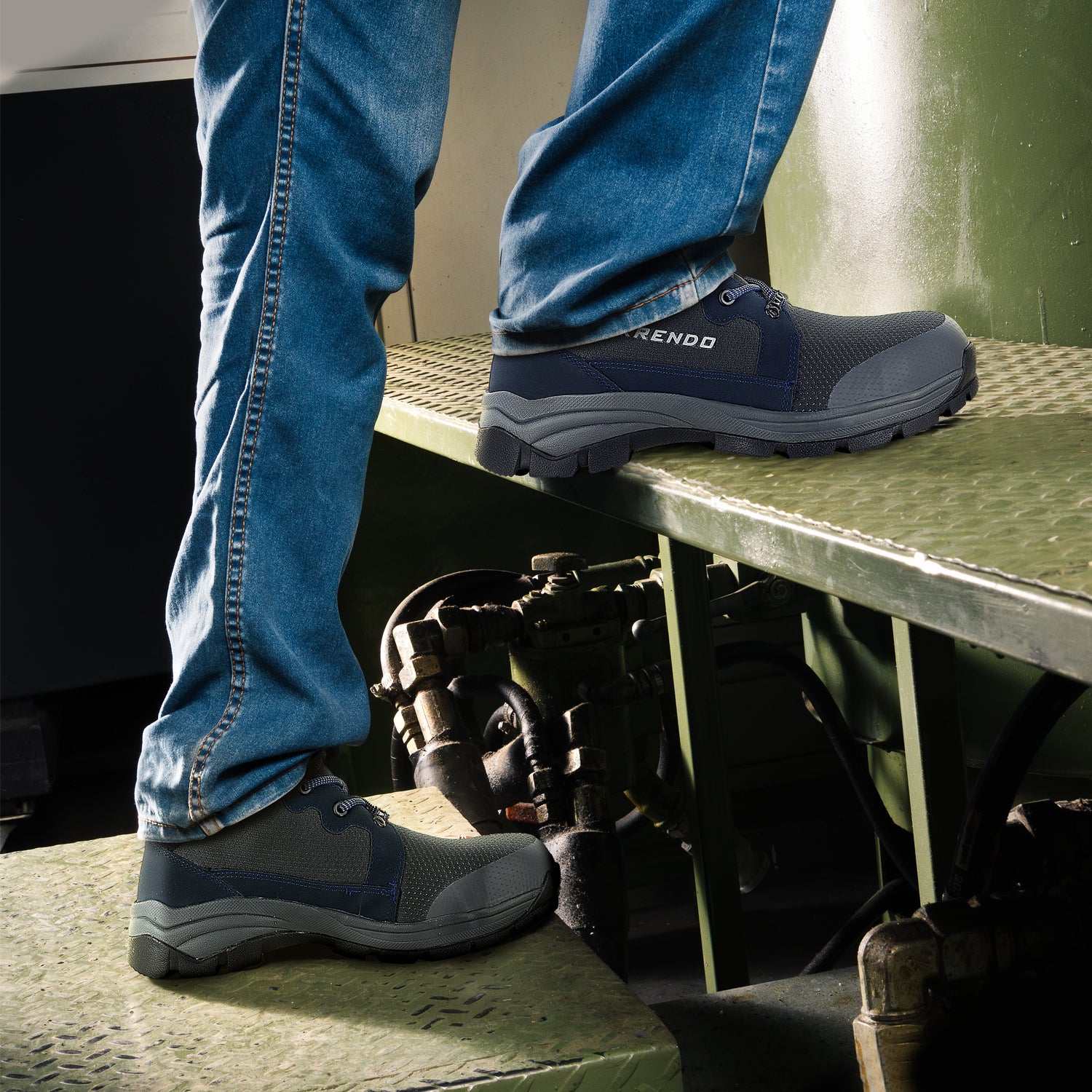 BOTA DIELÉCTRICA BERRENDO 383 AZUL UNISEX