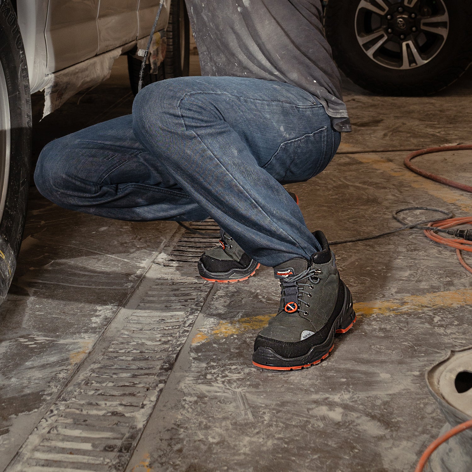 BOTA DE TRABAJO DIELÉCTRICA ARMOUR® PARA HOMBRE 5000